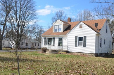 923 N Buckeye St, Osgood, IN 47037 - photo 5