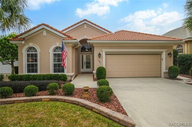 Great curb appeal, day or night.