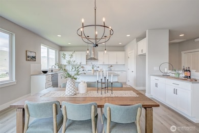 1580 S Kelvin Ct, East Wenatchee, WA 98802 - photo 5