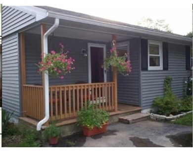 105 Pleasant St, Spencer, MA 01562 - photo 2