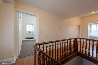301 S Broad St unit 6, Kennett Square, PA 19348 - photo 7