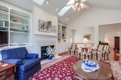 06_SaligugiWay_134_Living02