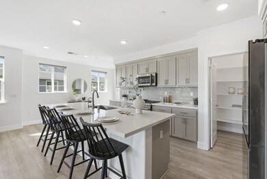 490 Trace Ln, Hayward, CA 94544 - photo 7