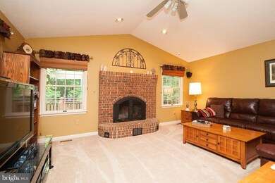7000 Brentwood Dr, Marriottsville, MD 21104 - photo 6