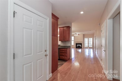 1530 Forest Park Dr unit 1530, Statesville, NC 28677 - photo 7