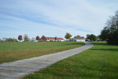 849 Paradise Camp Rd, Harrodsburg, KY 40330 - photo 2