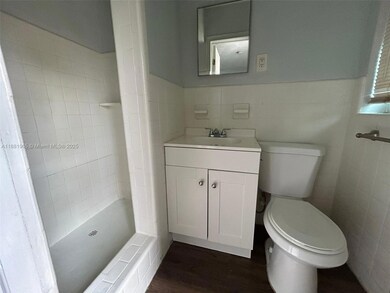 2315 Adams St unit 29A, Hollywood, FL 33020 - photo 3