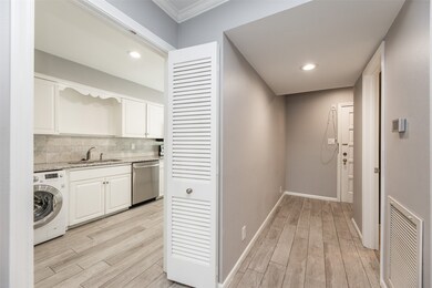 6307 Del Monte Dr unit 111, Houston, TX 77057 - photo 6