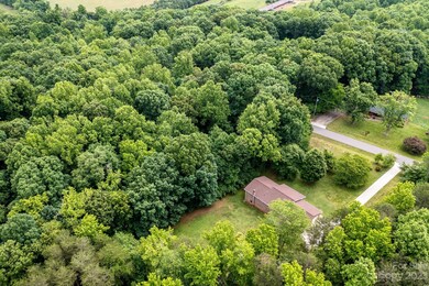 161 Imperial Heights Rd, Statesville, NC 28625 - photo 3