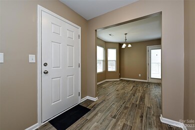 801 Ranchero St unit 14, Statesville, NC 28677 - photo 2