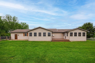 5-web-or-mls-Brad Marquis - 2912 Lees Rd