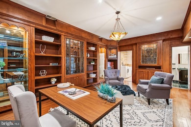 4016 Linnean Ave NW, Washington, DC 20008 - photo 7