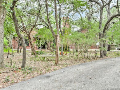 10645 Parrigin Rd, Helotes, TX 78023 - photo 2