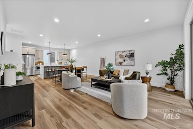 1719 S Rock View Ln, Boise, ID 83705 - photo 3