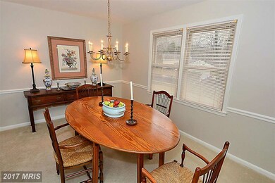 12213 Folkstone Dr, Herndon, VA 20171 - photo 3