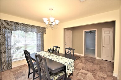 2935 Community Dr, Alvin, TX 77511 - photo 3