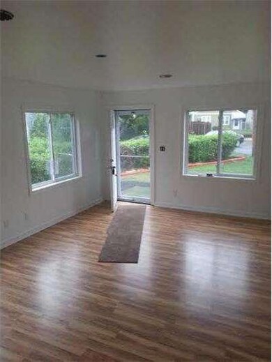 8 Oxford Ct, Wilmington, DE 19805 - photo 3