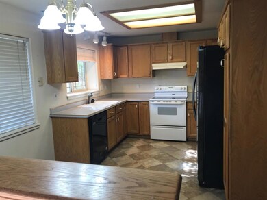 136 Independence Dr, Grants Pass, OR 97527 - photo 5