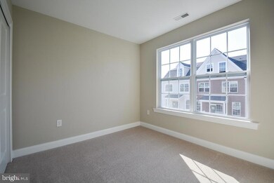 762 W 2nd St, Lansdale, PA 19446 - photo 5