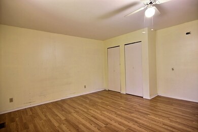 57 W Markle Rd, Huntington, IN 46750 - photo 5