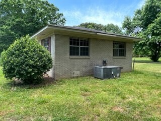 3592 Dews Pond Rd SE, Calhoun, GA 30701 - photo 3