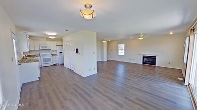 243 Youpon Dr, Hubert, NC 28539 - photo 6