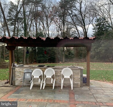 5306 Whitfield Chapel Rd, Lanham, MD 20706 - photo 7