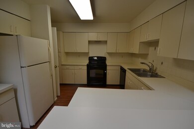 2328 Bright Leaf Way, Baltimore, MD 21209 - photo 5