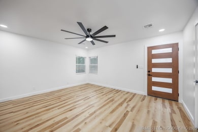 806 E 12th Place, Bartlesville, OK 74003 - photo 7