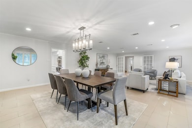 12326 Old Oaks Dr, Houston, TX 77024 - photo 3