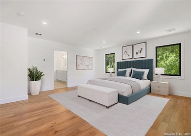 67 Luca (Homesite 6) Ln, Wethersfield, CT 06109 - photo 4