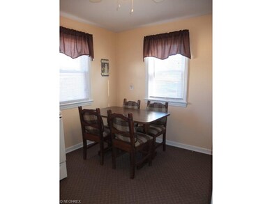 Eating area in kitchen.