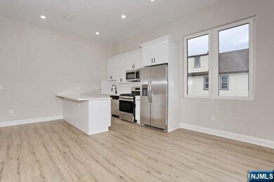 385 Passaic Ave unit 4, Lodi, NJ 07644 - photo 5