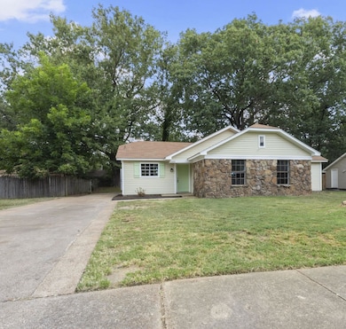 6030 Mingle Dr, Memphis, TN 38115 - photo 2