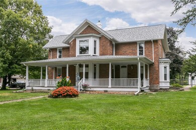 302 S Washington St, Lisbon, IA 52253 - photo 2