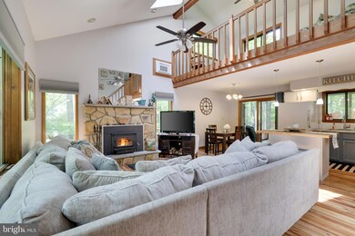 5211 Nature View Rd, East Stroudsburg, PA 18301 - photo 2