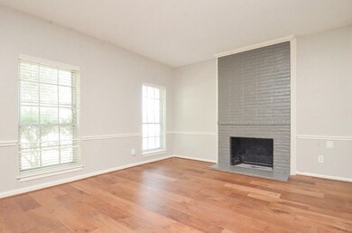 940 Wycliffe Dr unit 6, Houston, TX 77079 - photo 6