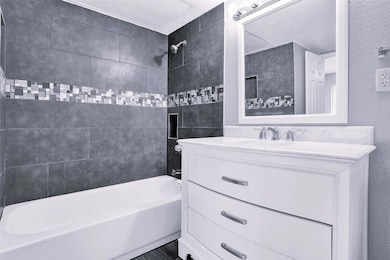 823 W Harwood Rd unit A, Hurst, TX 76054 - photo 6