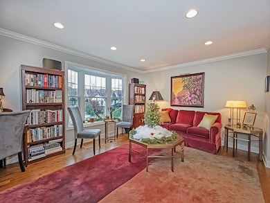 232 Thornberry Cir, Pittsburgh, PA 15234 - photo 5