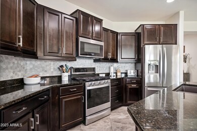 26972 N 71st Dr00036