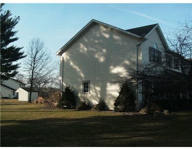 57160 Pine View Dr, South Bend, IN 46619 - photo 5