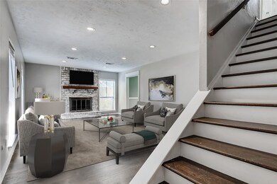 428 E Castle Harbour Dr, Friendswood, TX 77546 - photo 4