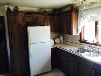 1185 Murray Ave, Latrobe, PA 15650 - photo 6