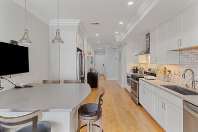 37 P St unit 2, Boston, MA 02127 - photo 5