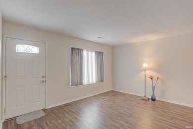 4118 Meadowridge Rd, Evansville, IN 47710 - photo 5