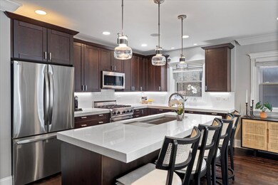 unlisted-address, Chicago, IL 60657 - photo 7