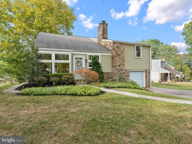 4021 Kottler Dr, Lafayette Hill, PA 19444 - photo 2