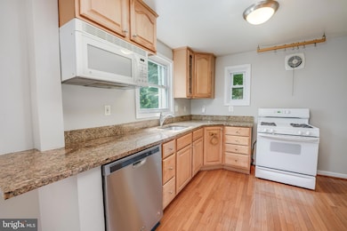 3325 20th Rd N, Arlington, VA 22207 - photo 6