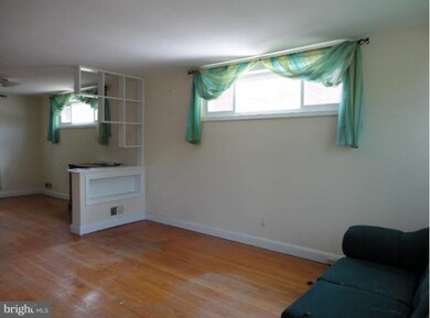 6509 Hilltop Ave, Baltimore, MD 21206 - photo 3