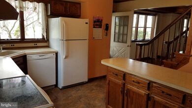 1424 Route 113, Perkasie, PA 18944 - photo 5